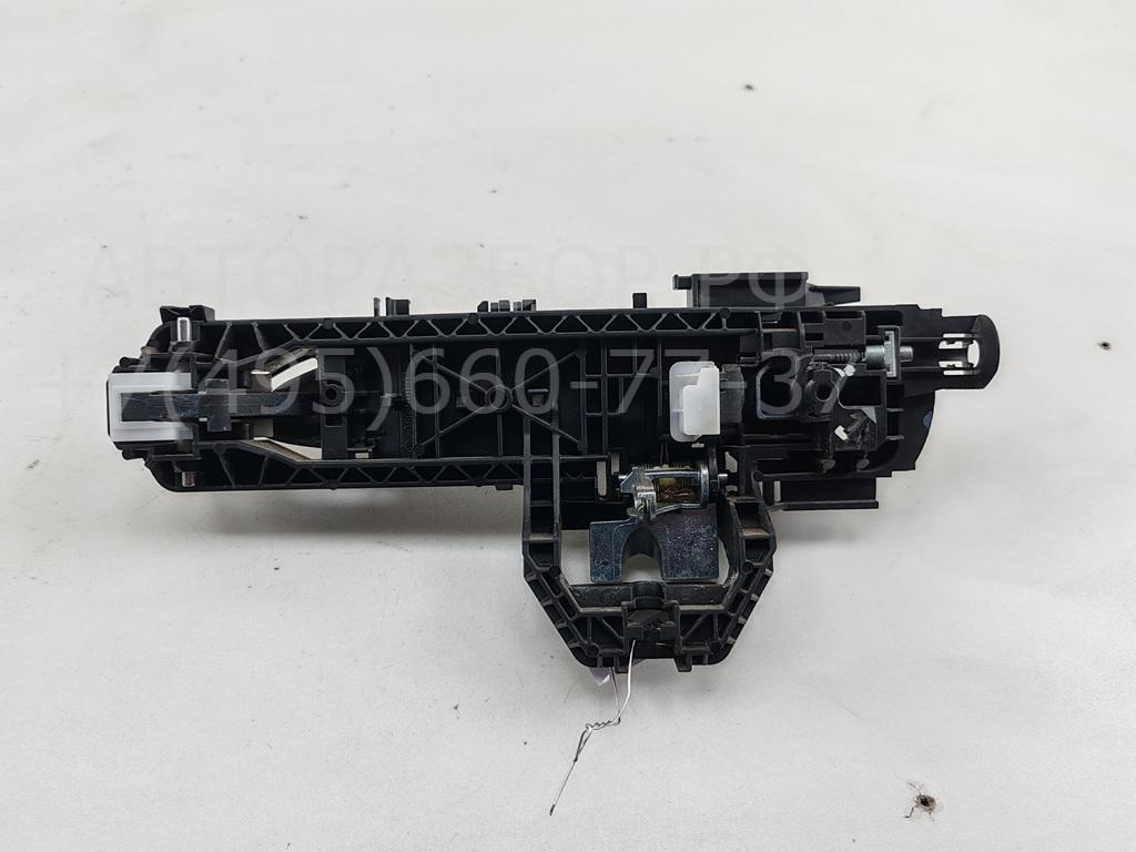 Ручка двери передней наружная правая