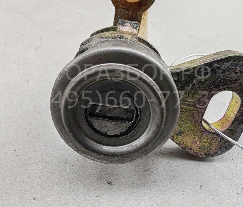 Вставка замка двери