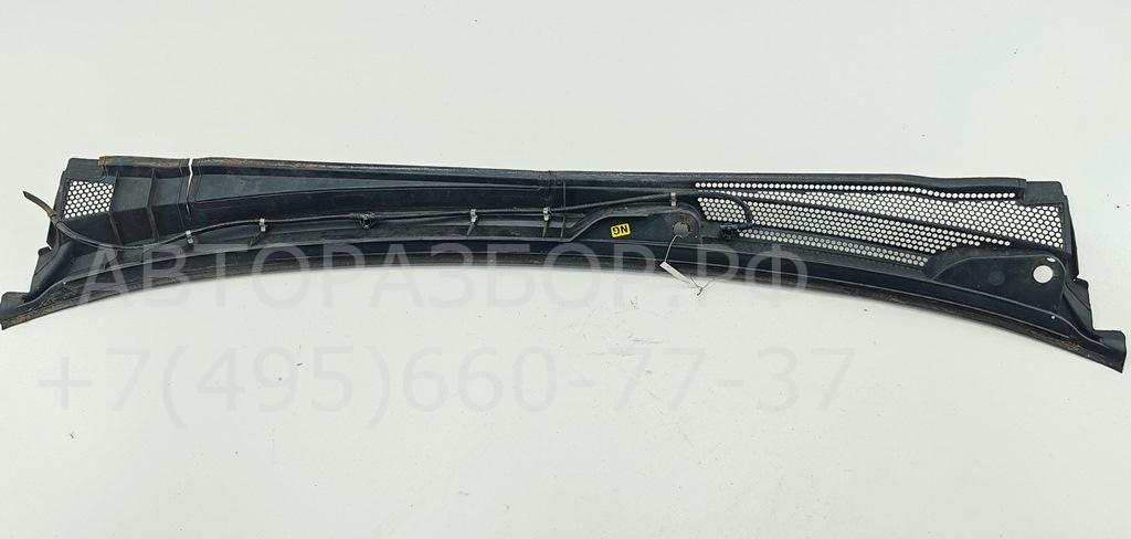 Решетка стеклоочистителей (Жабо)