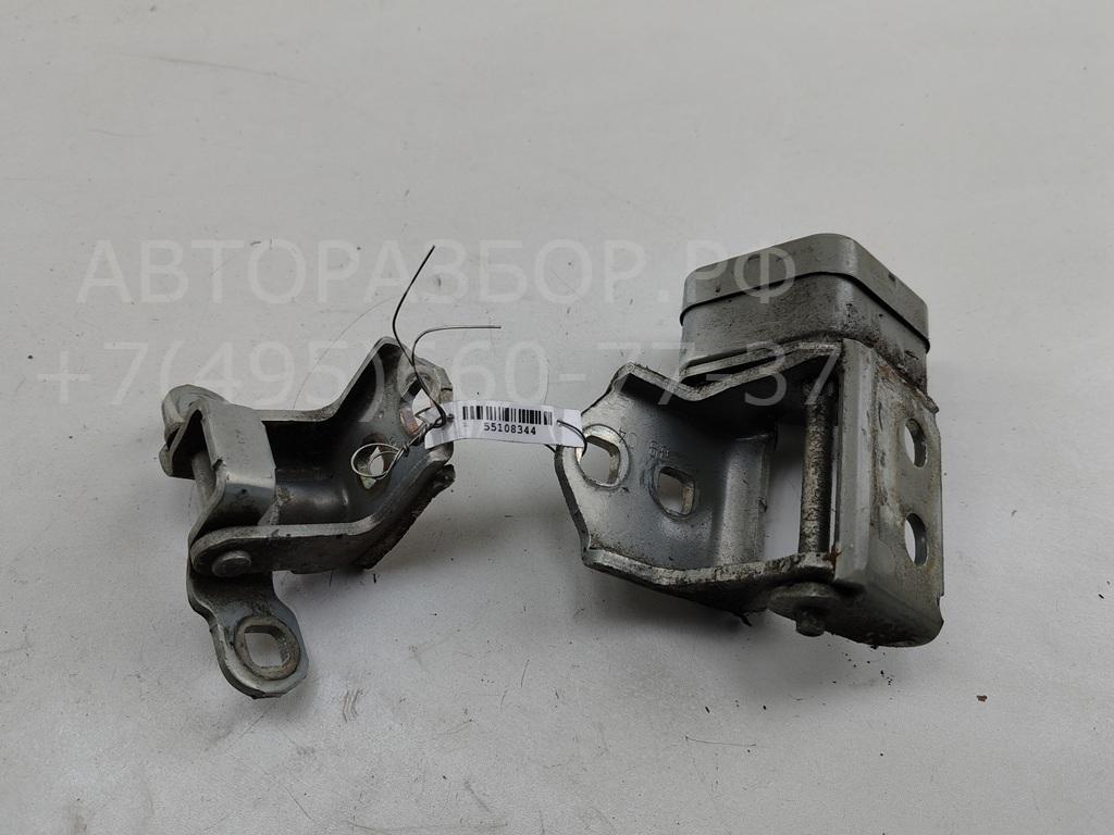 Петля двери