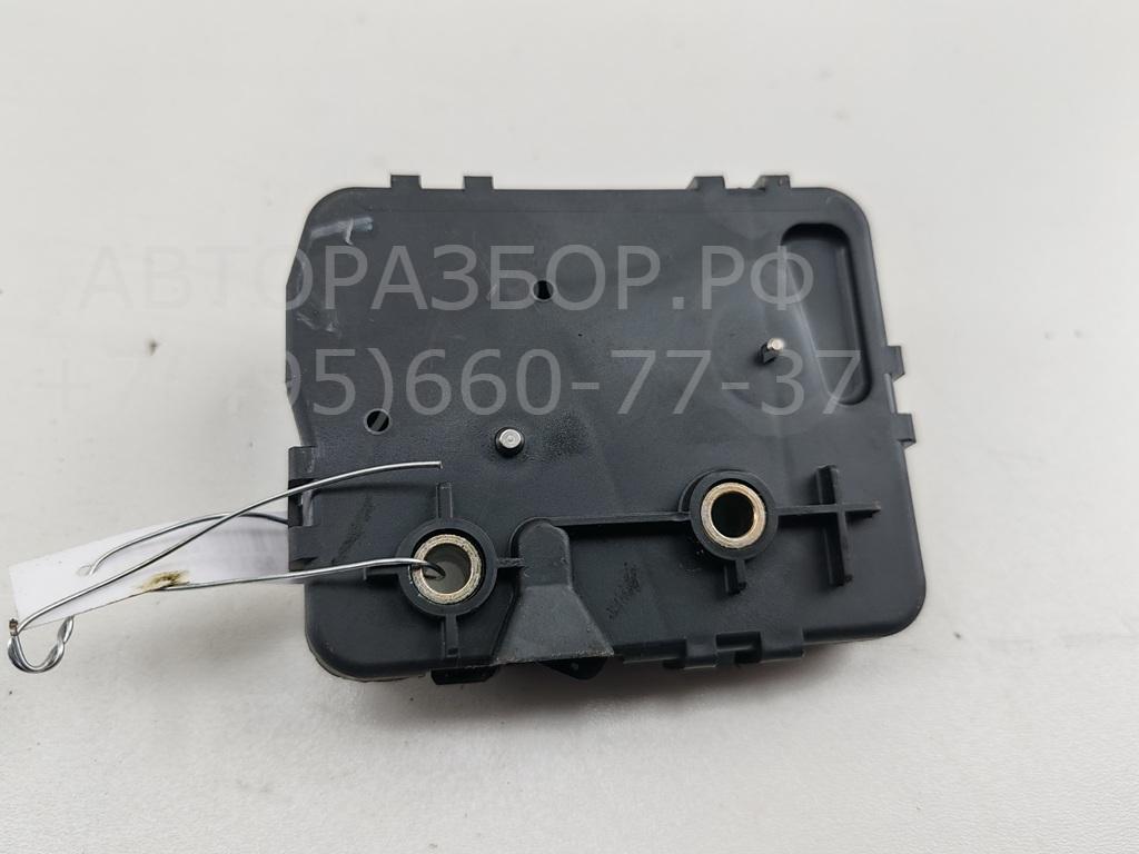 Замок багажника