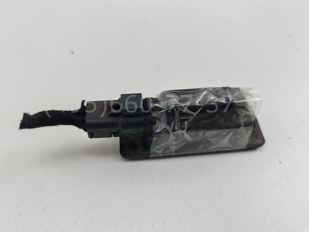 Фонарь подсветки номера