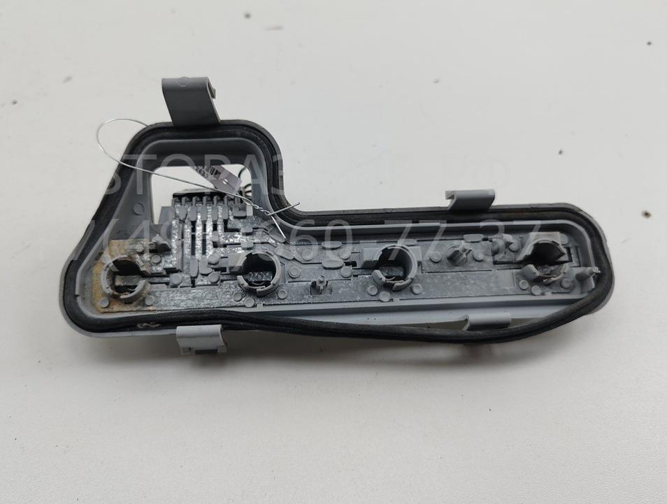 Плата заднего фонаря левого