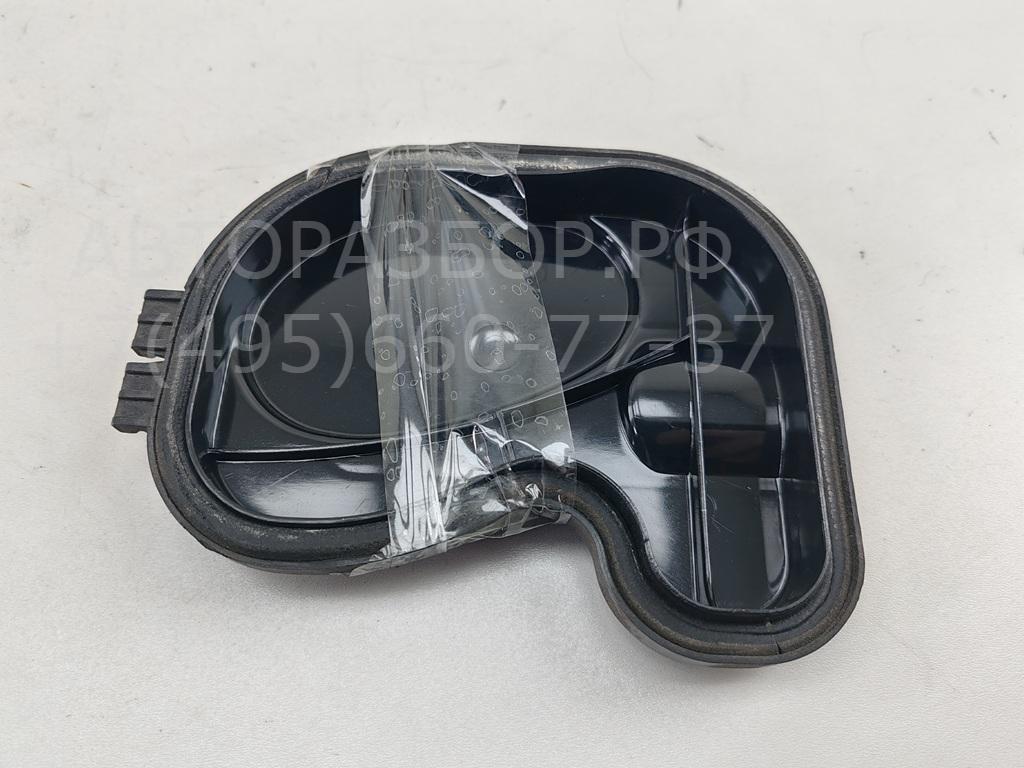 Крышка фары левой