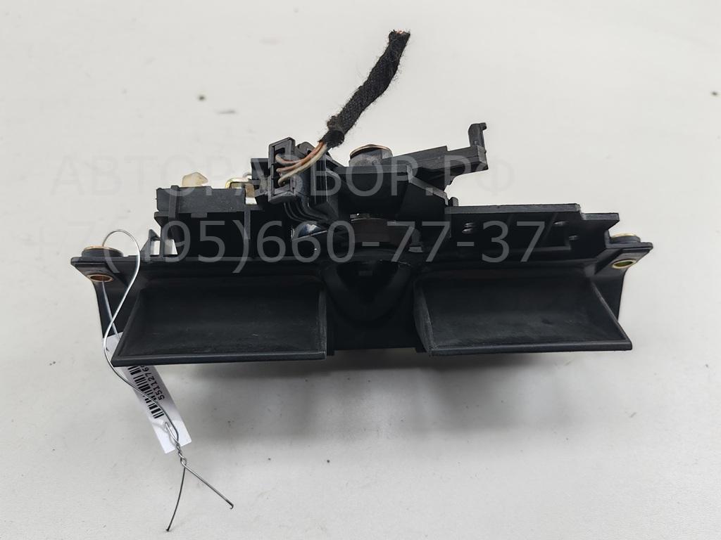 Ручка двери багажника наружная