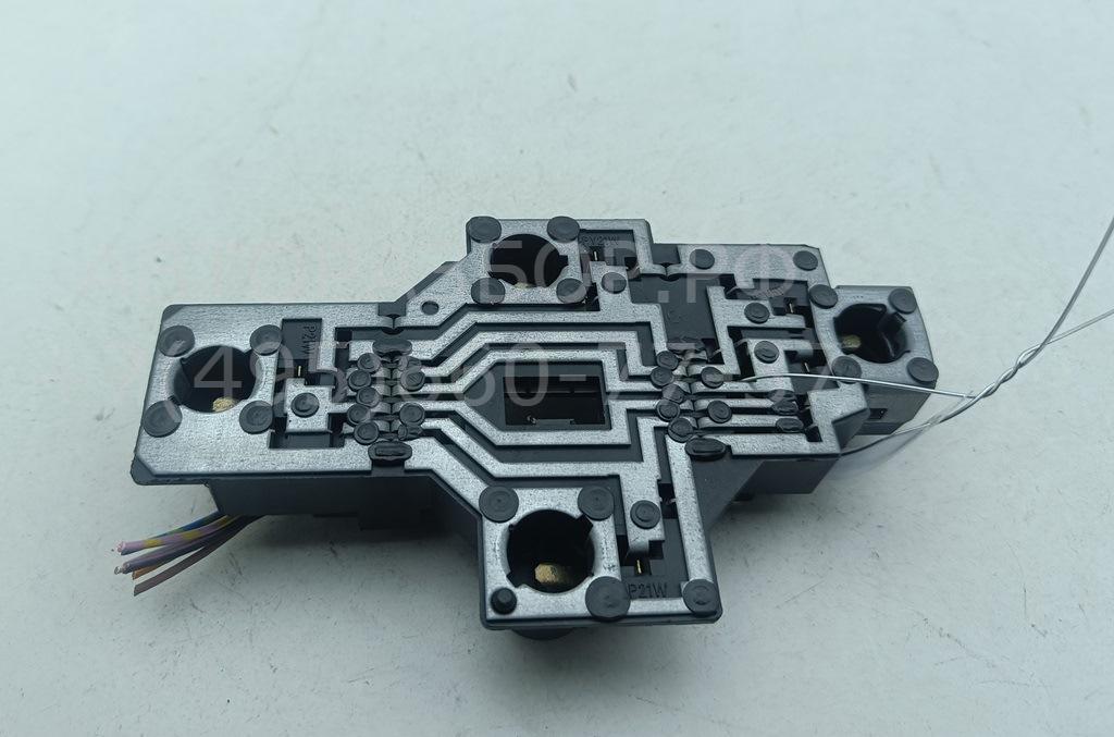 Плата заднего фонаря левого