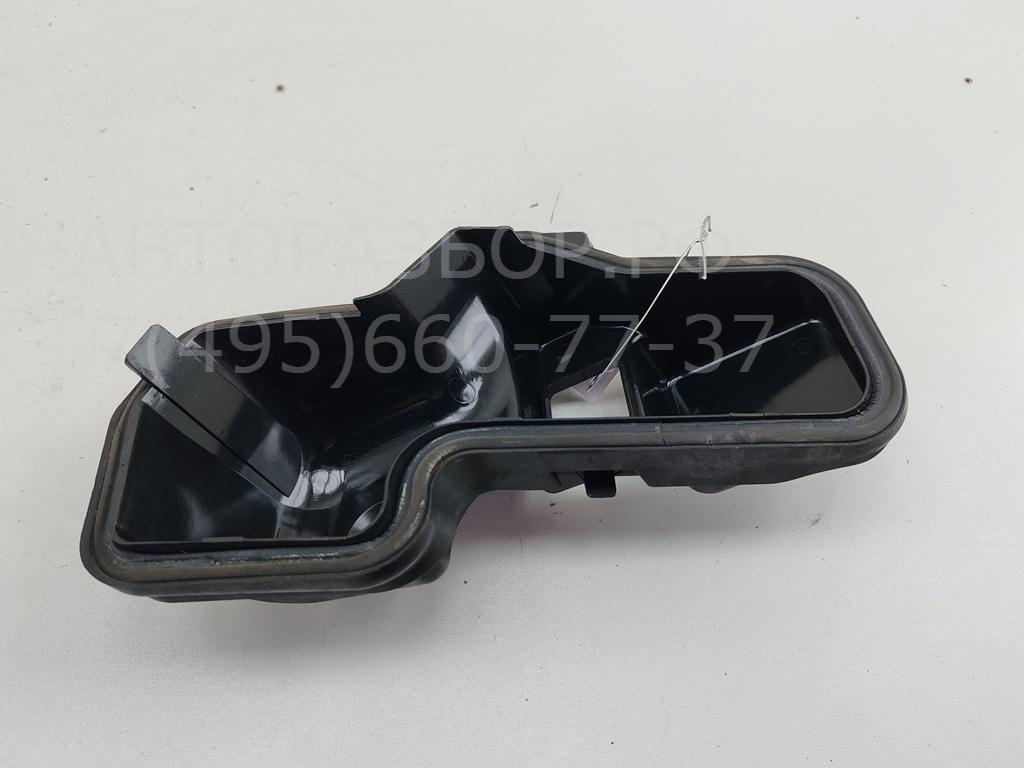 Крышка фары левой