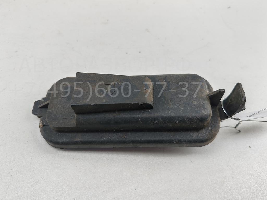 Крышка фары левой