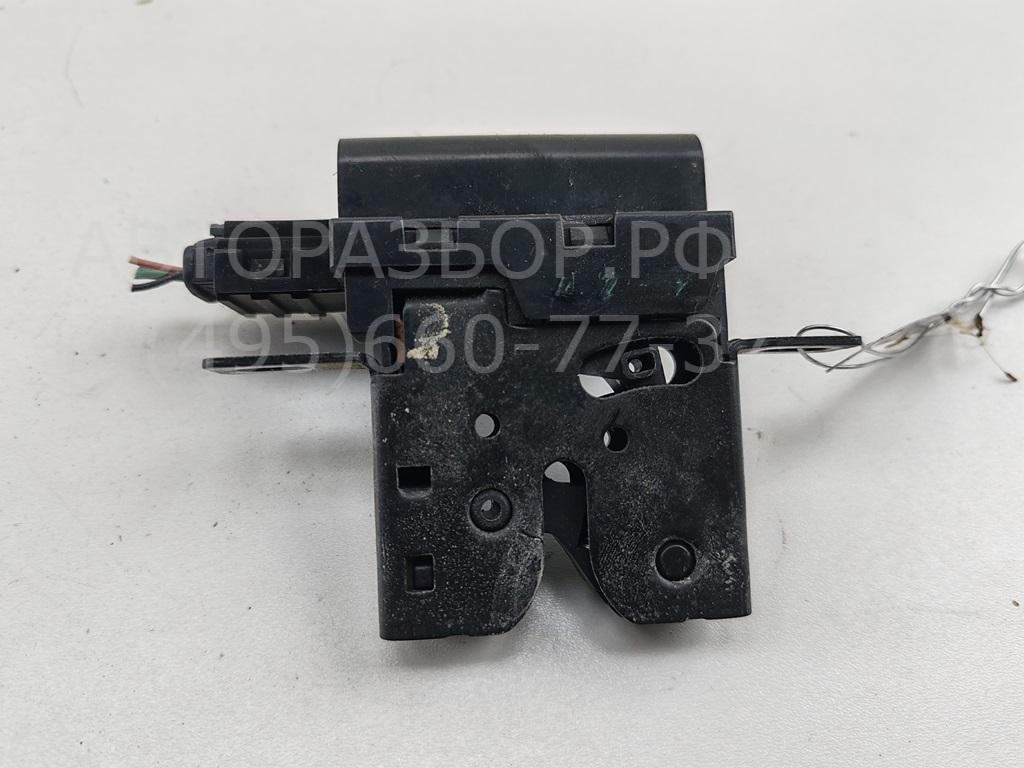 Замок багажника