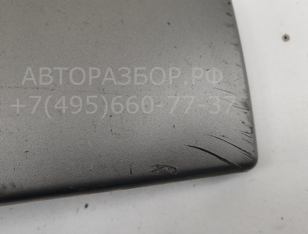 Молдинг переднего бампера правый