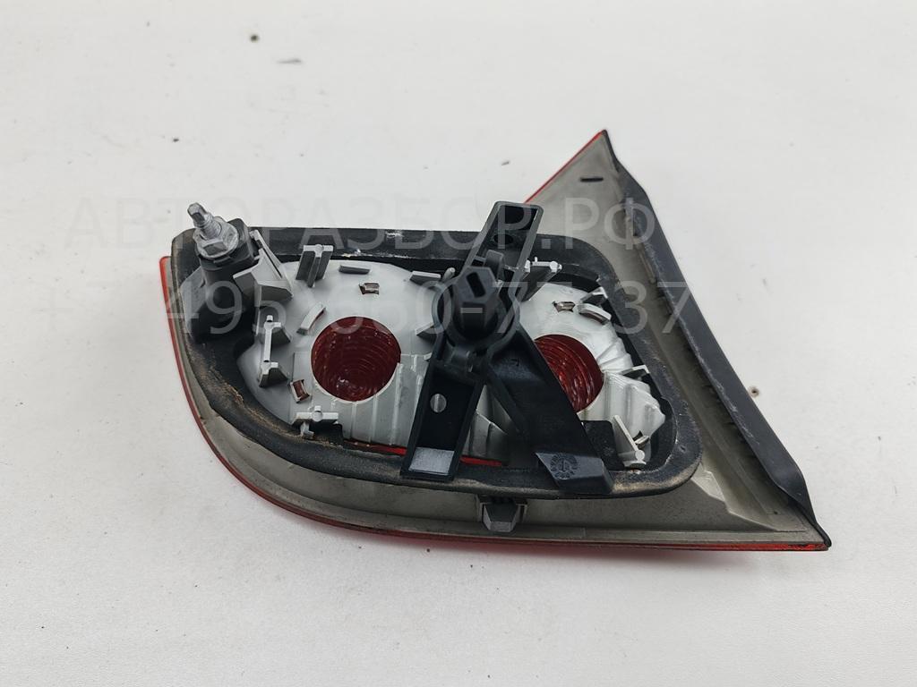 Фонарь задний внутренний правый