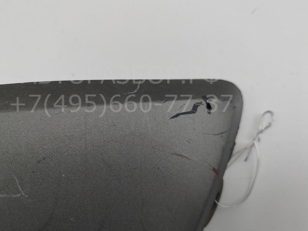 Молдинг переднего бампера левый