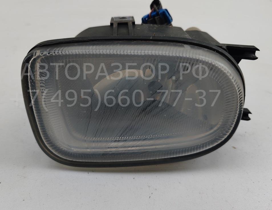 Фара противотуманная правая