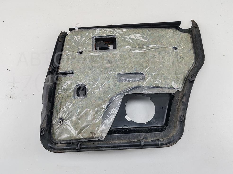 Обшивка двери задней левой