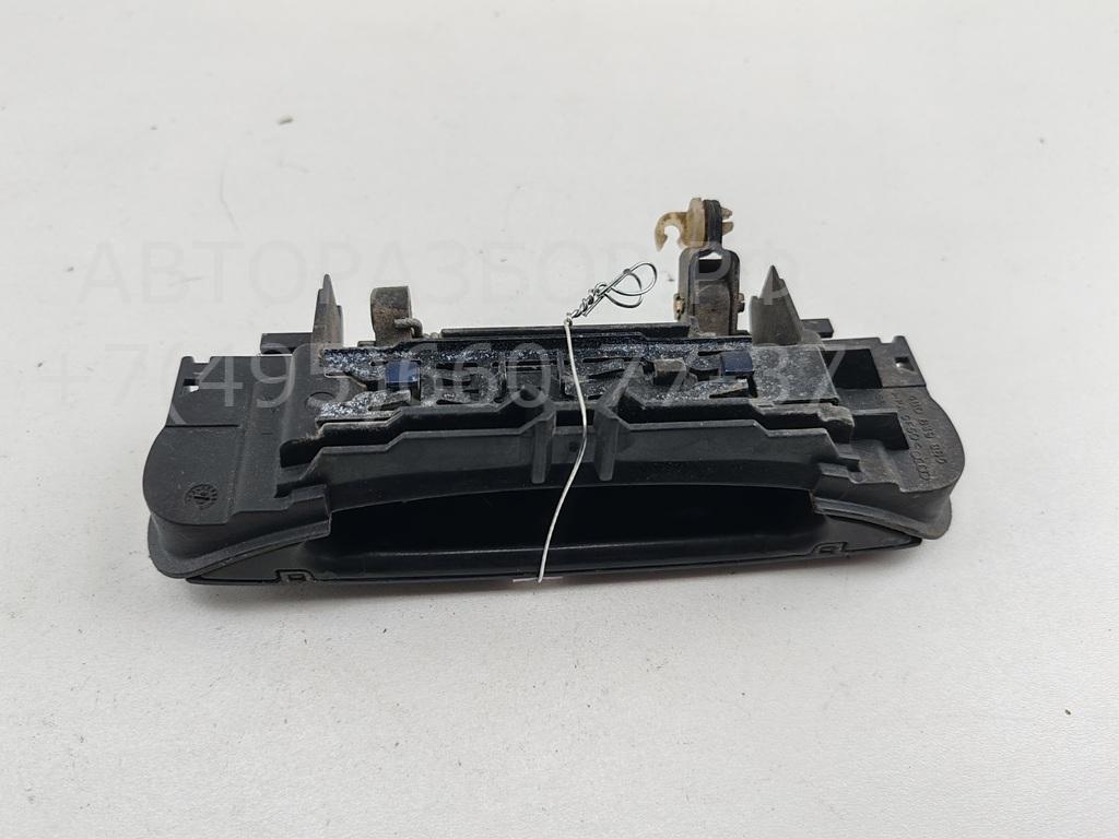 Ручка двери передней наружная правая