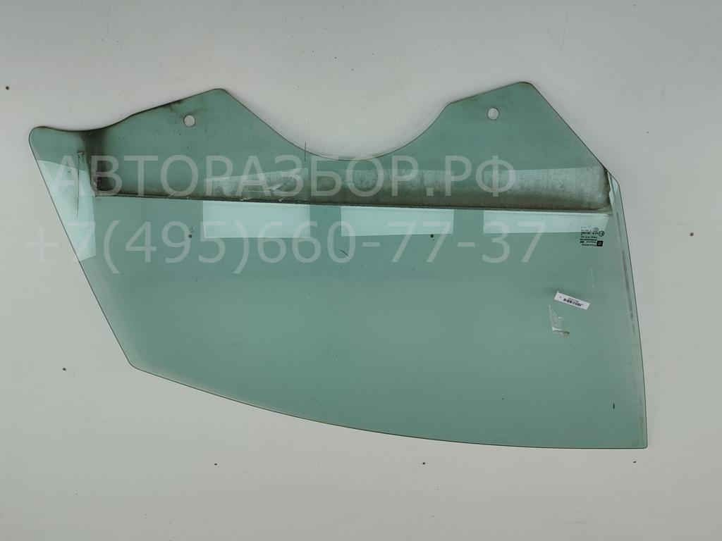 Стекло двери передней правой
