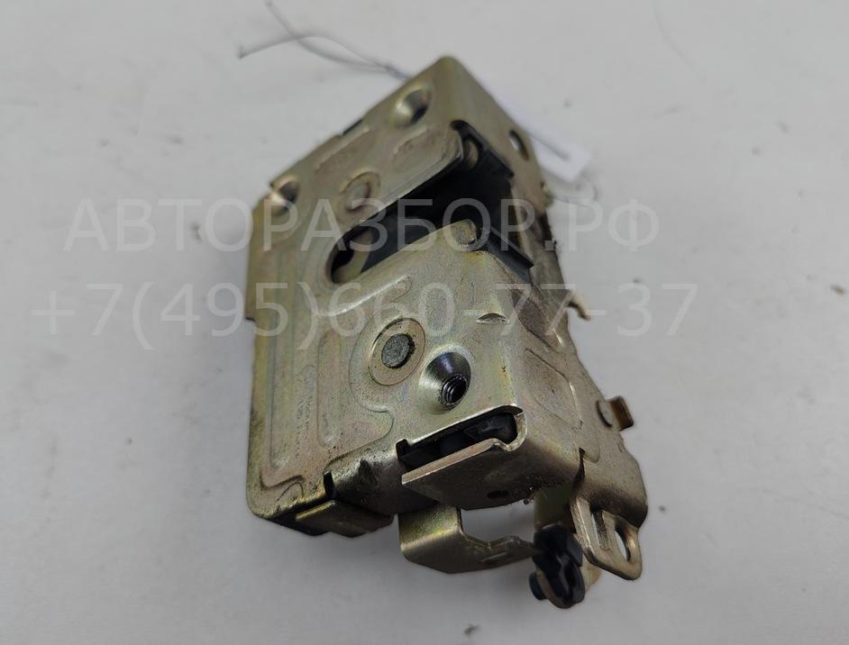 Замок двери задней правой