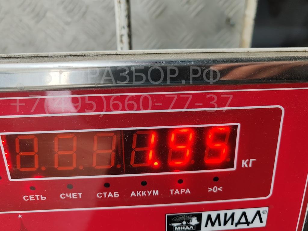 Обшивка двери передней левой