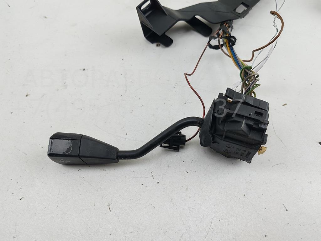 Переключатель поворотов подрулевой