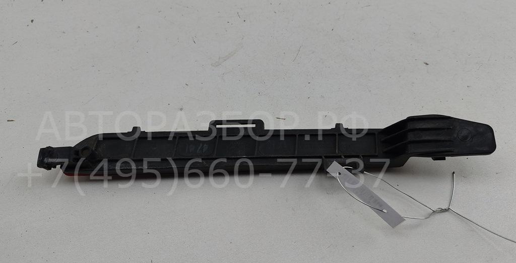 Отражатель в бампер задний левый