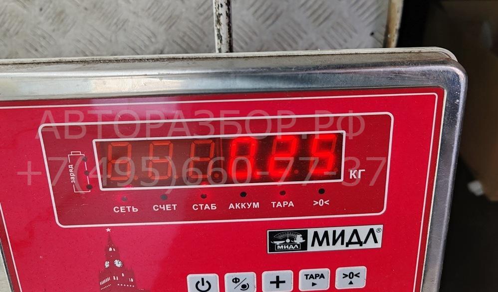 Накладка стекла переднего левого