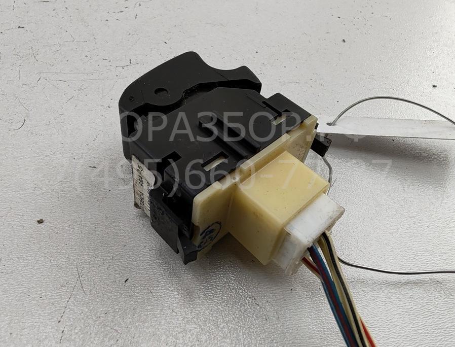 Кнопка стеклоподъемника