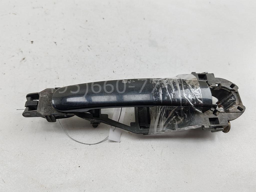 Ручка двери передней наружная левая