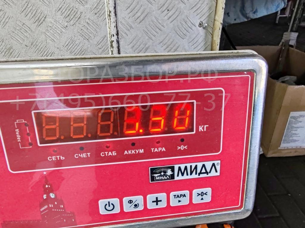 Стекло двери передней левой