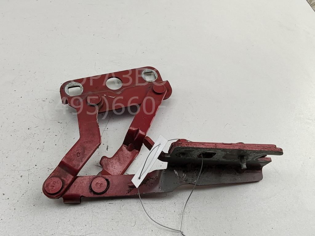 Петля капота правая