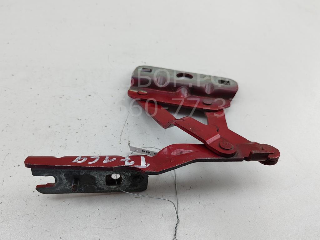 Петля капота правая