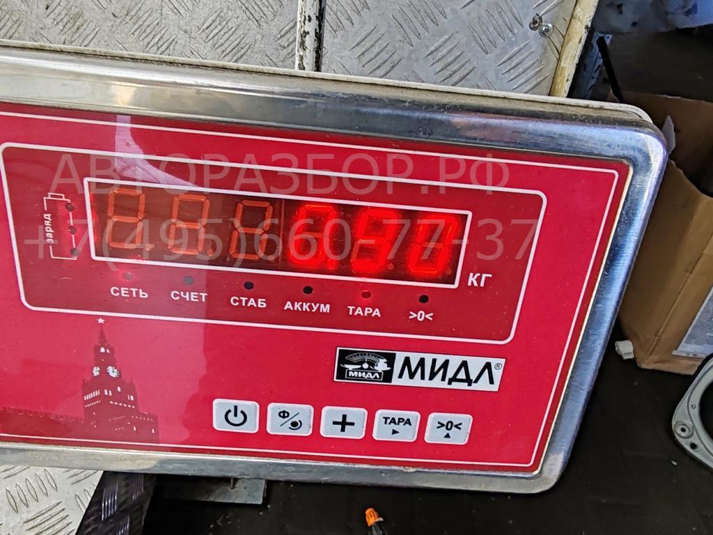 Стекло двери задней левой (форточка)