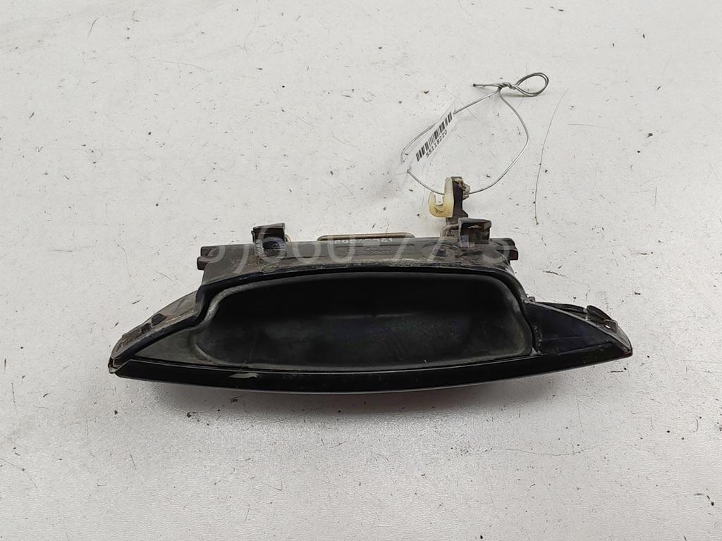 Ручка двери передней наружная правая