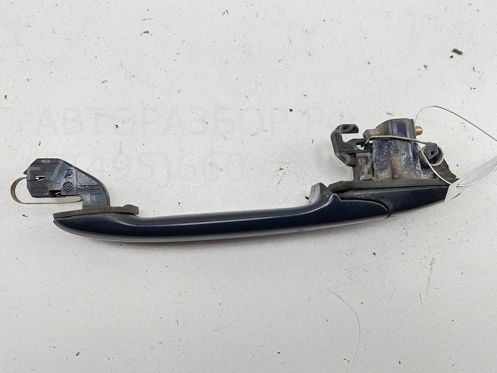 Ручка двери передней наружная правая