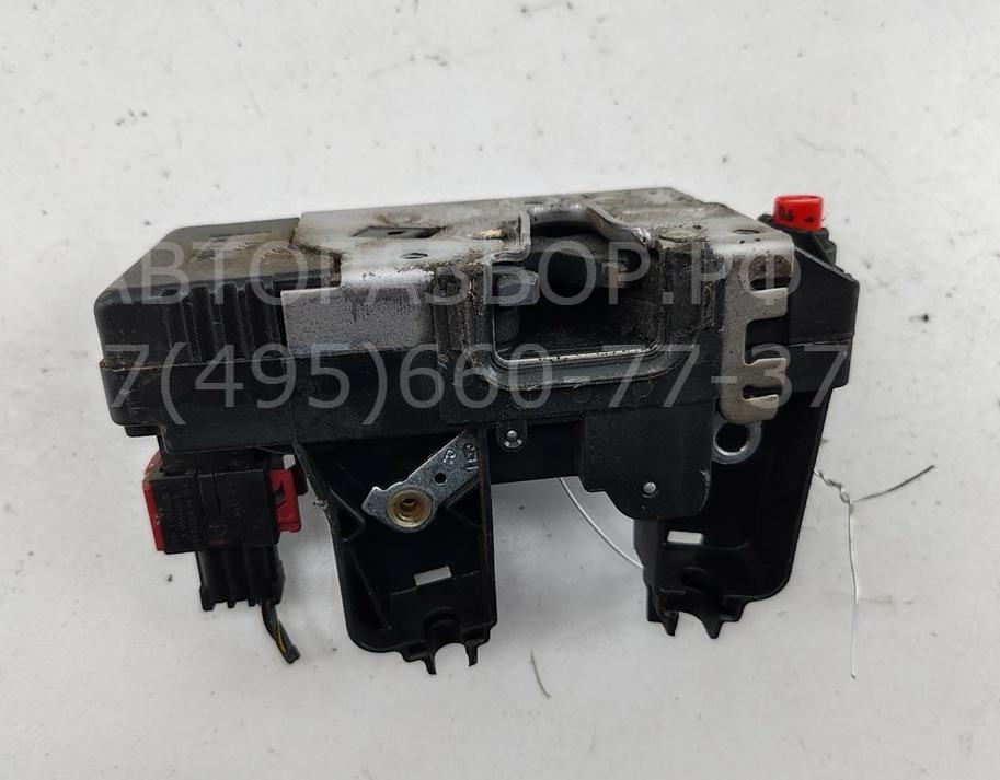 Замок двери задней правой