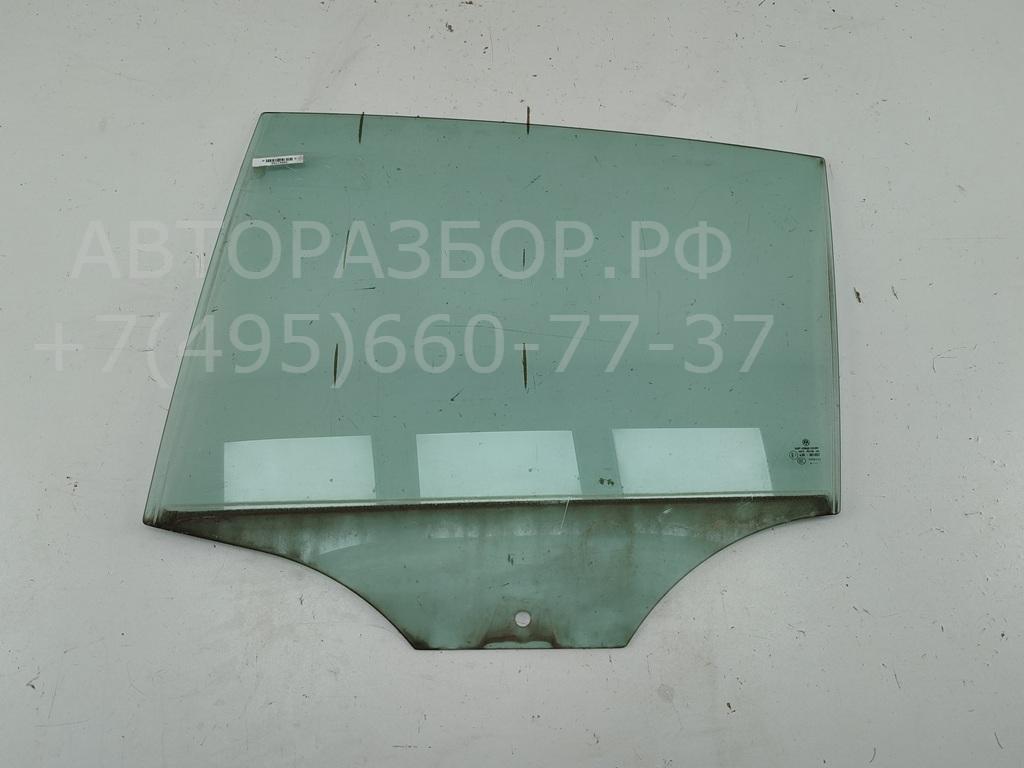 Стекло двери задней левой