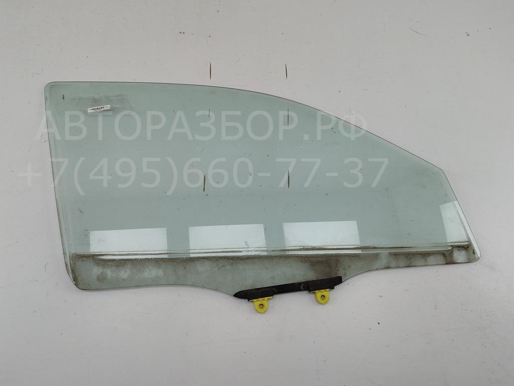 Стекло двери передней правой