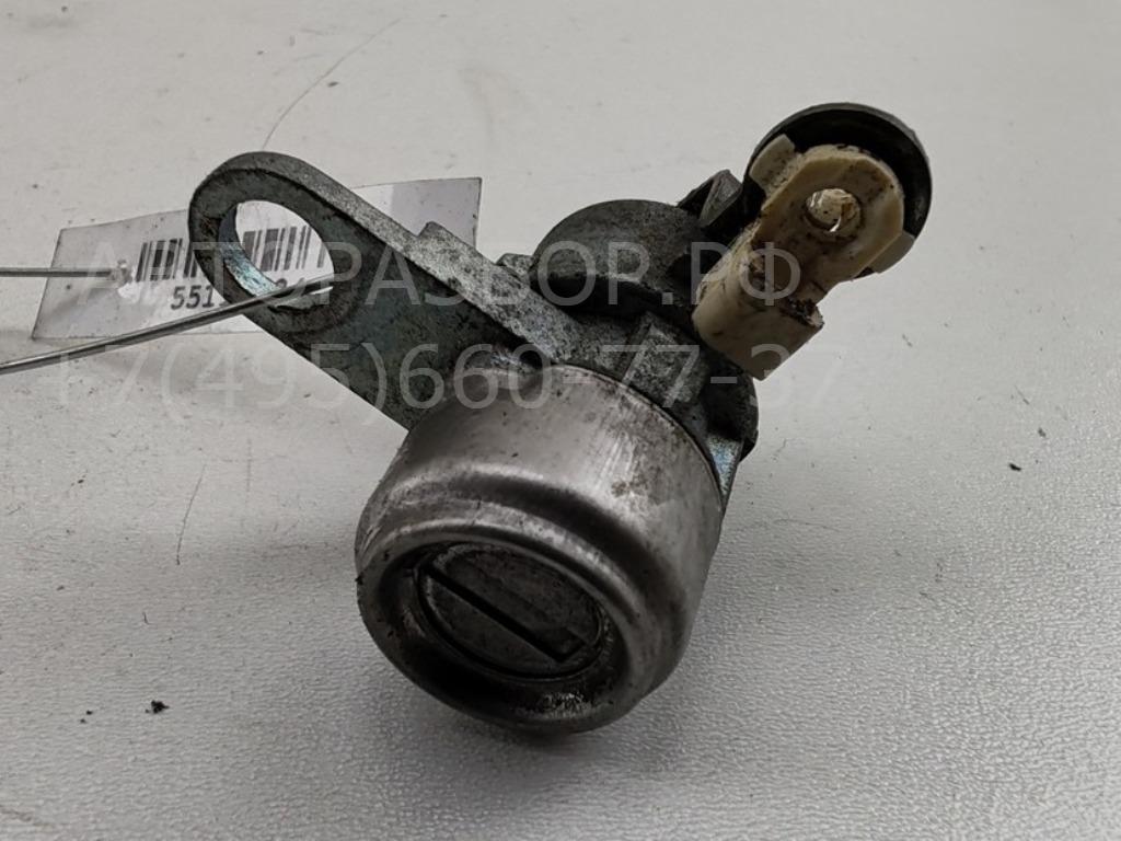 Вставка замка двери