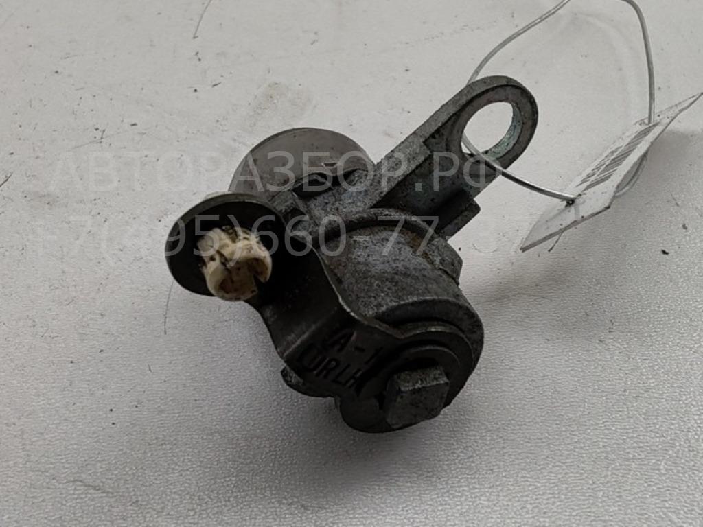 Вставка замка двери