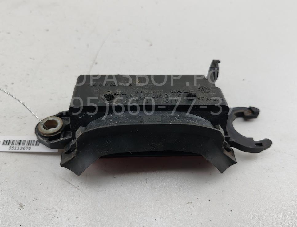 Ручка двери передней наружная правая