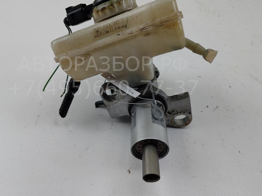 Цилиндр тормозной главный