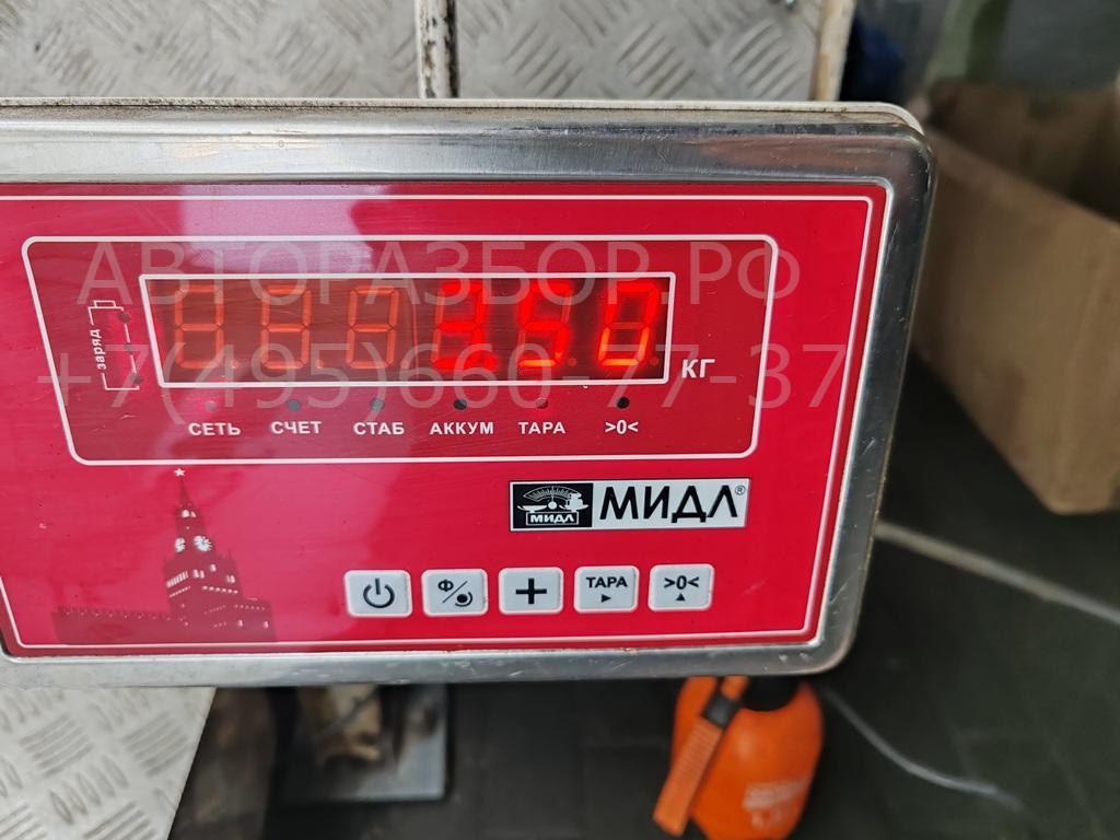 Стекло двери передней правой