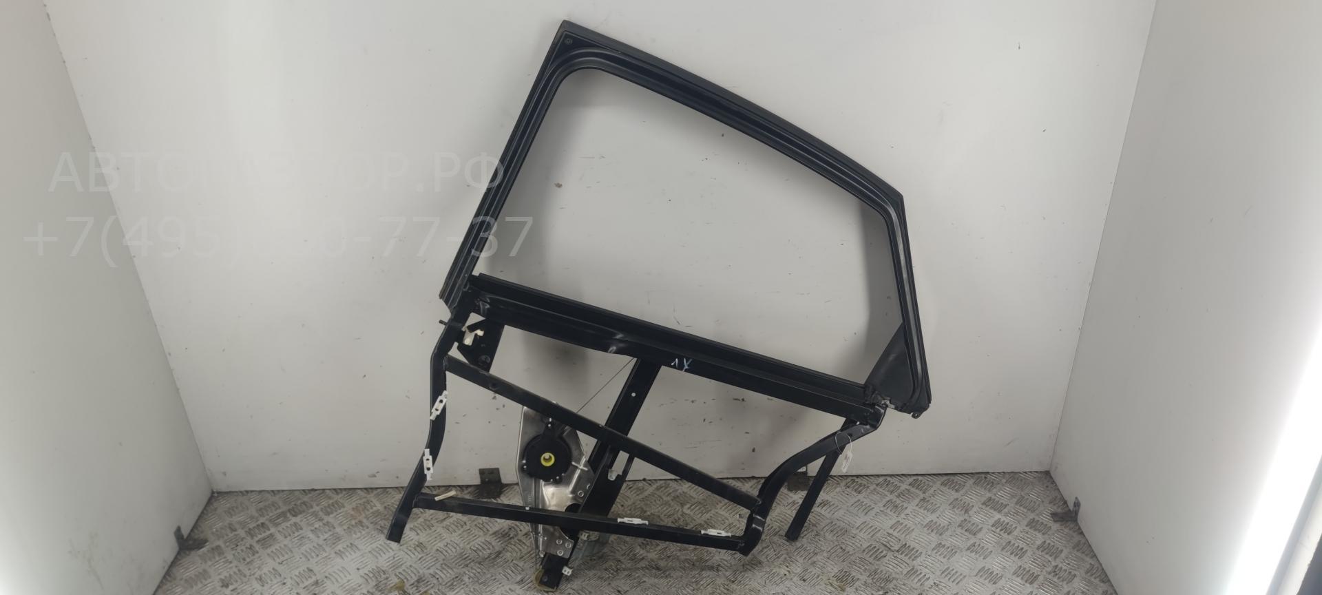 Стеклоподъемник электр. задний правый