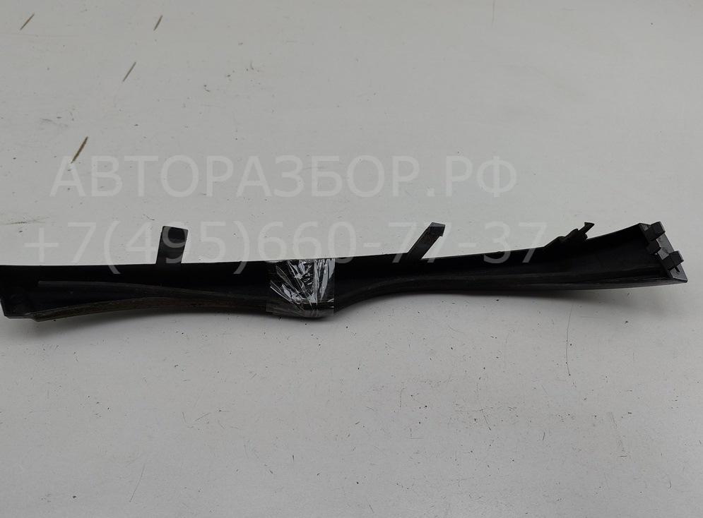 Планка под фару левая