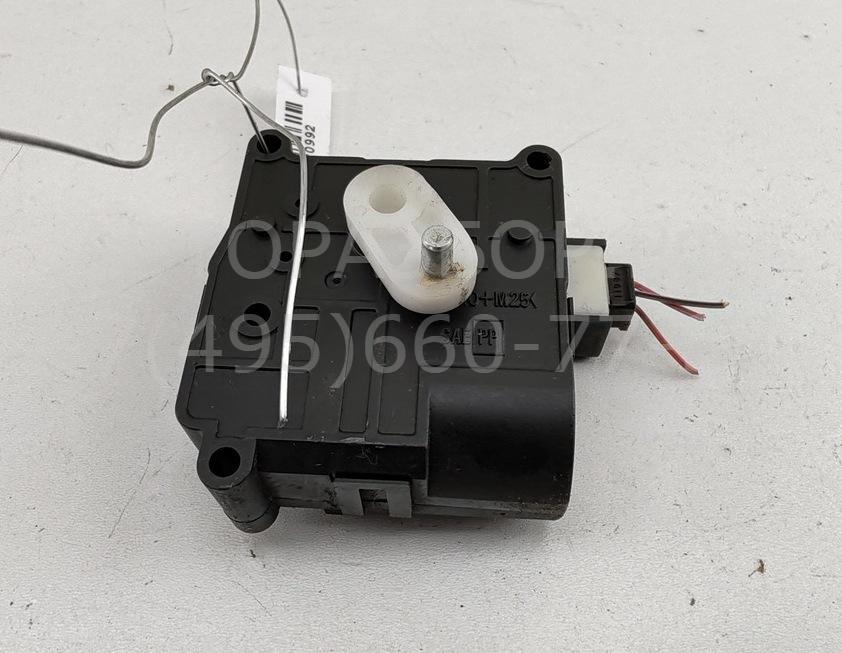 Моторчик заслонки печки