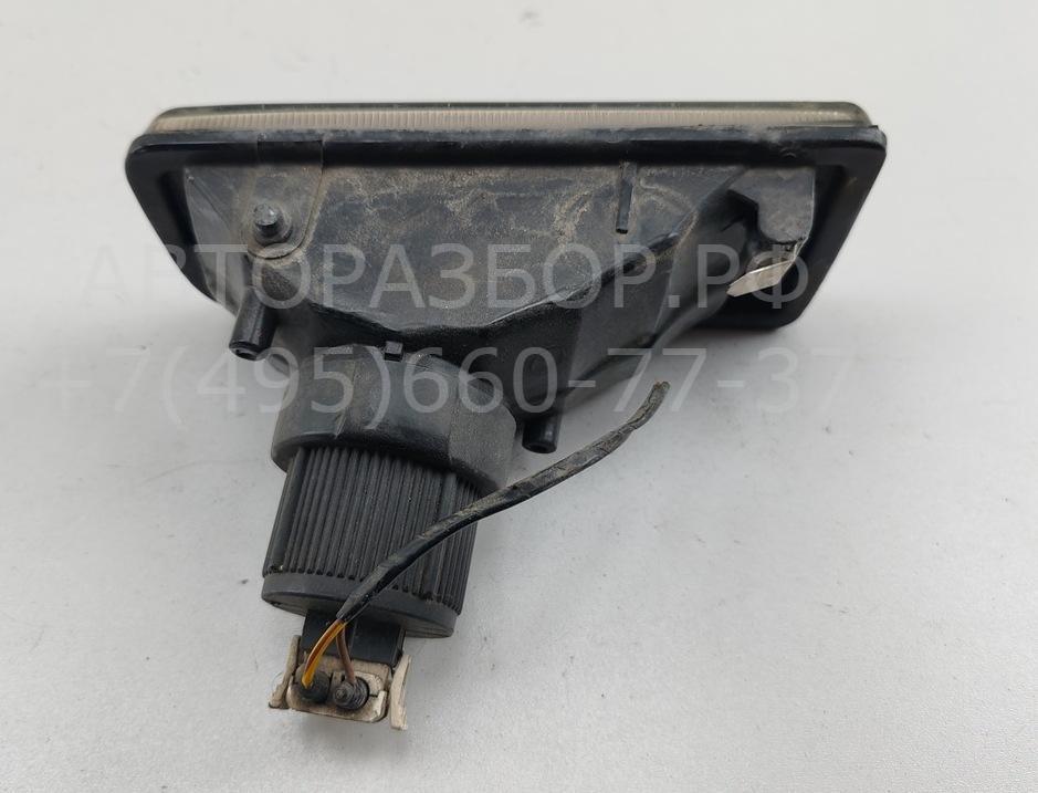 Фара противотуманная левая