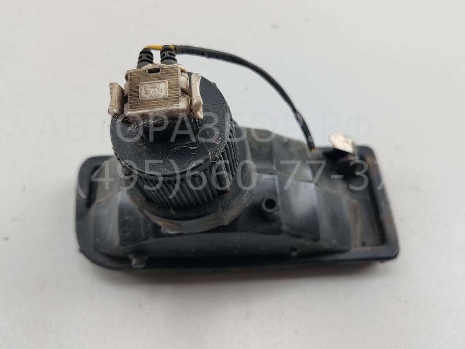 Фара противотуманная левая