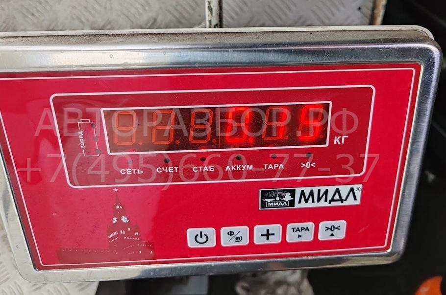 Накладка двери передней правой