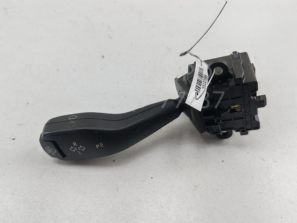 Переключатель поворотов подрулевой