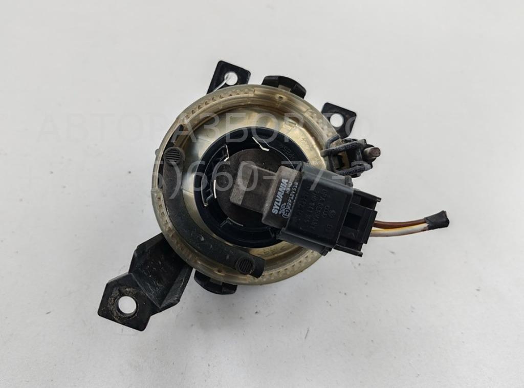 Фара противотуманная правая