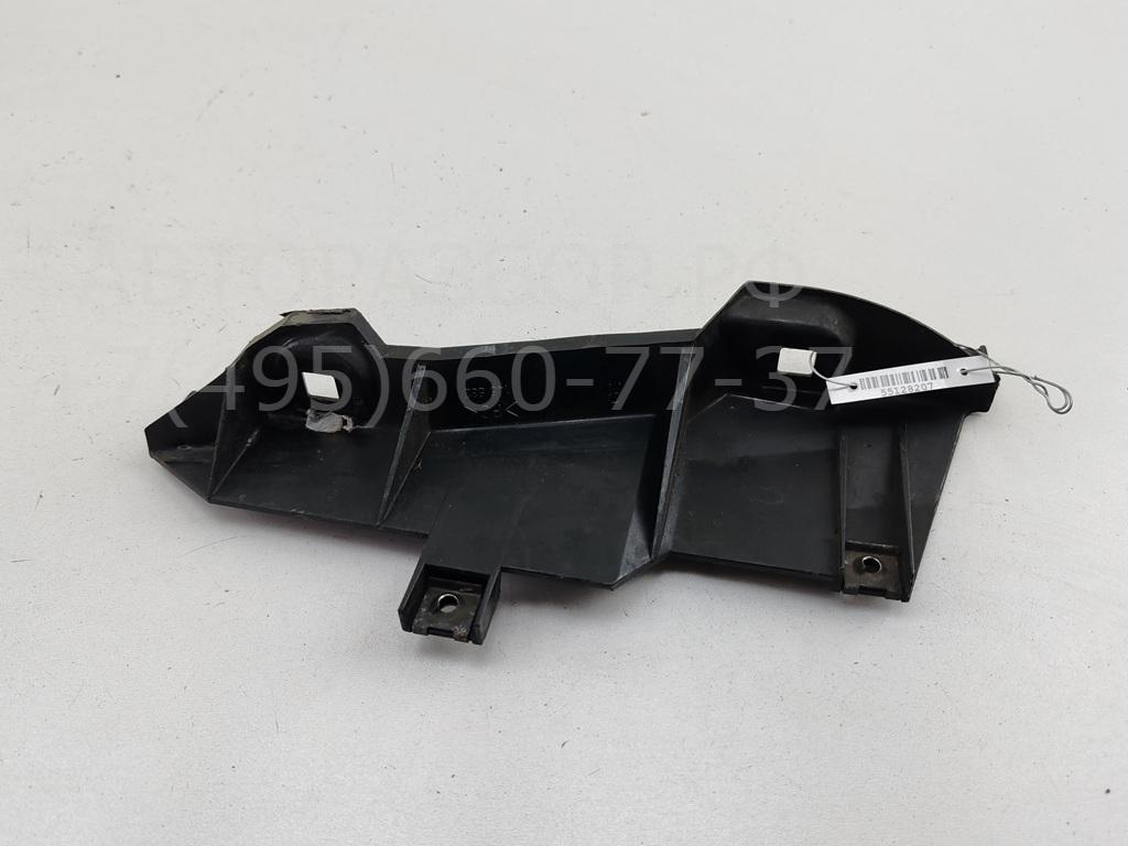 Кронштейн фар правый